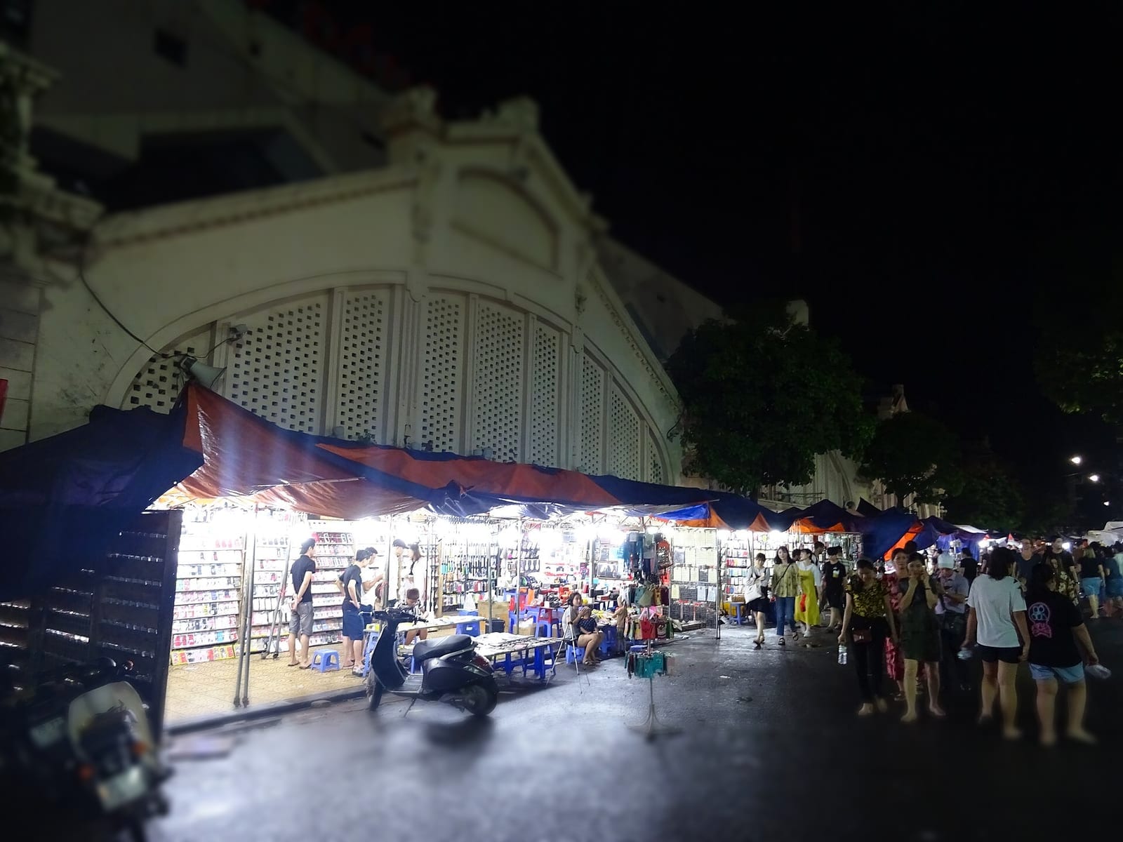The Night Market Spine in miniature: The weekend night market and sweet preserved fruit